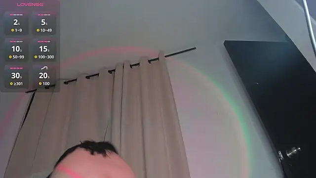 Snapshot of Mia_sky_1 chatting on October 4, 9:02 pm Mia sky 1 online show from October 4, 9:02 pm