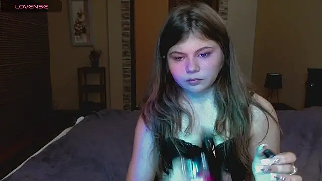 Lilly Jess online show from October 2, 6:37 pm