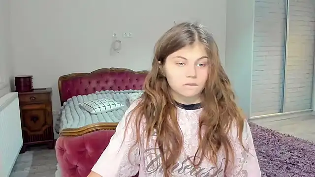 Lilly Jess online show from November 24, 10:20 pm