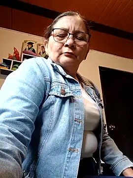 Snapshot of marfil_milf chatting on September 8, 7:24 pm marfil milf online show from September 8, 7:24 pm