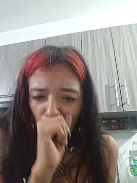 carolinerue online show from February 22, 11:03 pm