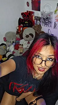 carolinerue online show from March 14, 6:41 am