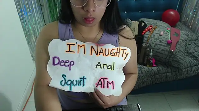 Snapshot of Cristalfire_69 chatting on September 11, 1:22 pm Cristalfire 69 online show from September 11, 1:22 pm