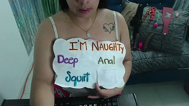 Snapshot of Cristalfire_69 chatting on October 8, 3:20 pm Cristalfire 69 online show from October 8, 3:20 pm