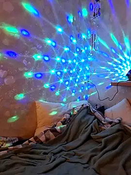 SecretIna online show from February 27, 9:15 pm