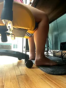 Snapshot of PlayWithBrittany chatting on September 9, 3:55 pm PlayWithBrittany online show from September 9, 3:55 pm