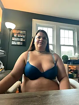 Snapshot of PlayWithBrittany chatting on October 24, 1:29 pm PlayWithBrittany online show from October 24, 1:29 pm