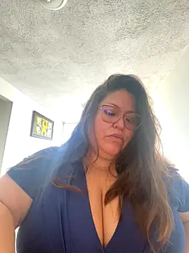 Snapshot of BigBoss_Paris69 chatting on September 15, 3:01 pm BigBoss Paris69 online show from September 15, 3:01 pm