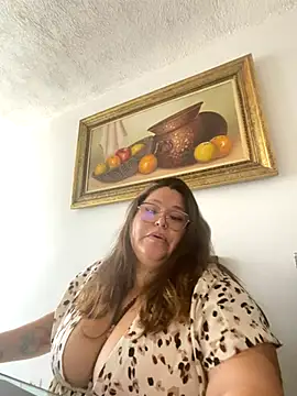 Snapshot of BigBoss_Paris69 chatting on September 16, 4:19 pm BigBoss Paris69 online show from September 16, 4:19 pm