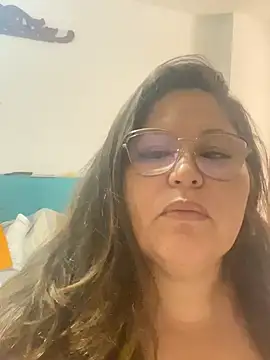 Snapshot of BigBoss_Paris69 chatting on September 28, 3:06 pm BigBoss Paris69 online show from September 28, 3:06 pm