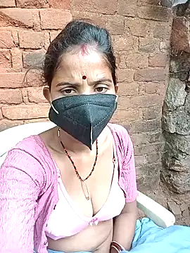 Snapshot of Am_jooli chatting on December 4, 4:22 am Am jooli online show from December 4, 4:22 am