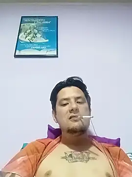 Snapshot of menchisxxx@xh chatting on September 13, 4:01 am menchisxxxxh online show from September 13, 4:01 am