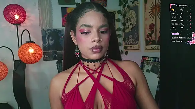 Raven luv online show from September 19, 1:18 am