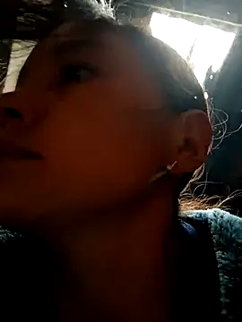 Snapshot of kemtuoi-sex chatting on November 22, 1:15 am kemtuoi-sex online show from November 22, 1:15 am