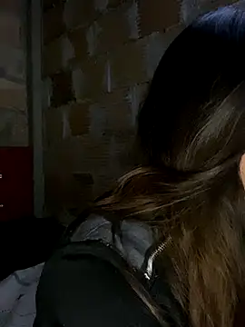 Snapshot of Merlina_Clarke chatting on October 12, 2:32 am Merlina Clarke online show from October 12, 2:32 am