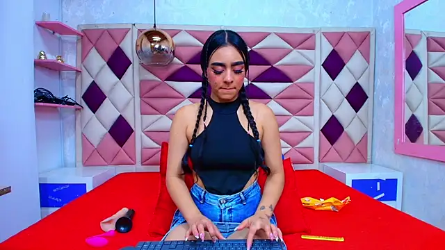 abbyrouss  online show from September 14, 3:05 am