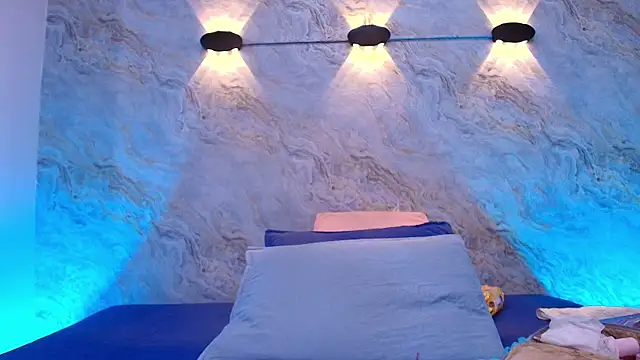 abbyrouss  online show from October 1, 3:12 am