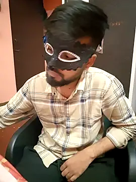 soniriyaa010101 online show from February 7, 11:14 am