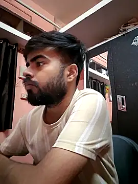 soniriyaa010101 online show from April 21, 2:01 pm