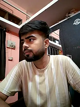 soniriyaa010101 online show from April 23, 2:41 pm