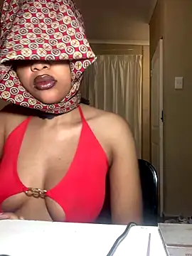 snowwhittie online show from September 26, 1:42 am