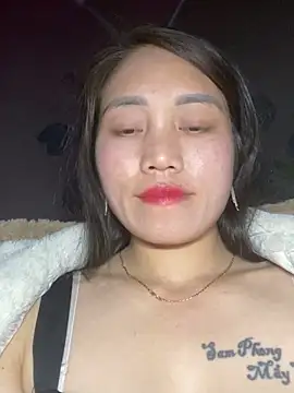 chipp-bong online show from November 30, 2:32 pm