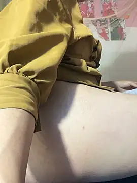 Snapshot of Mollie_jane chatting on May 3, 1:50 pm Mollie jane online show from May 3, 1:50 pm