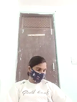 Snapshot of Hotty-arohi chatting on November 20, 3:18 am Hotty-arohi online show from November 20, 3:18 am