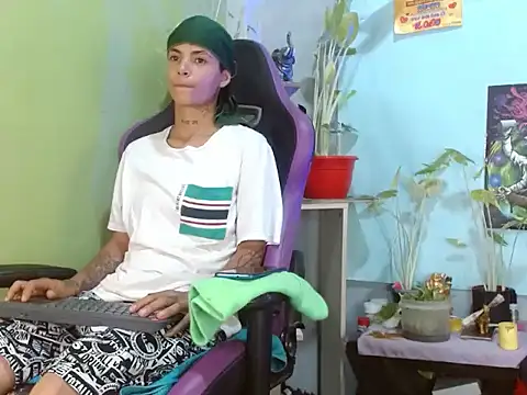 Dorland777 online show from October 11, 11:31 am