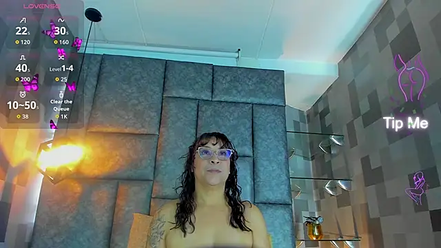 Snapshot of Jenni_Zeller chatting on September 18, 1:02 pm Jenni Zeller online show from September 18, 1:02 pm