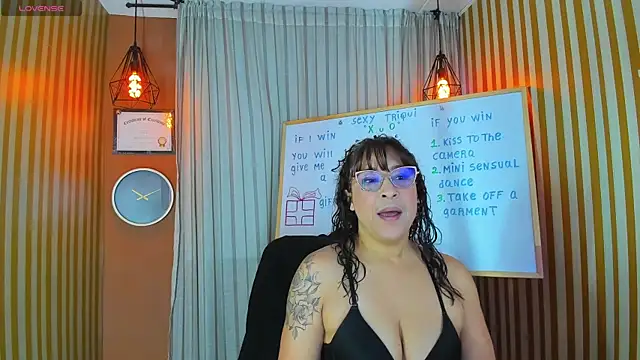 Snapshot of Jenni_Zeller chatting on September 22, 11:34 am Jenni Zeller online show from September 22, 11:34 am