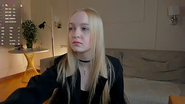 KrishnaSimmons online show from January 7, 7:16 pm