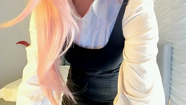 Snapshot of yanyaan chatting on November 3, 3:41 am yanyaan online show from November 3, 3:41 am