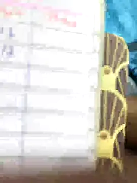 Snapshot of Chanderi19 chatting on September 16, 5:25 pm Chanderi19 online show from September 16, 5:25 pm