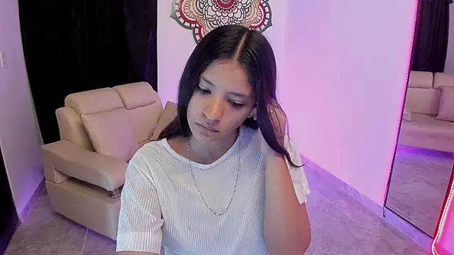 Candy fox 19 online show from March 23, 2:21 pm