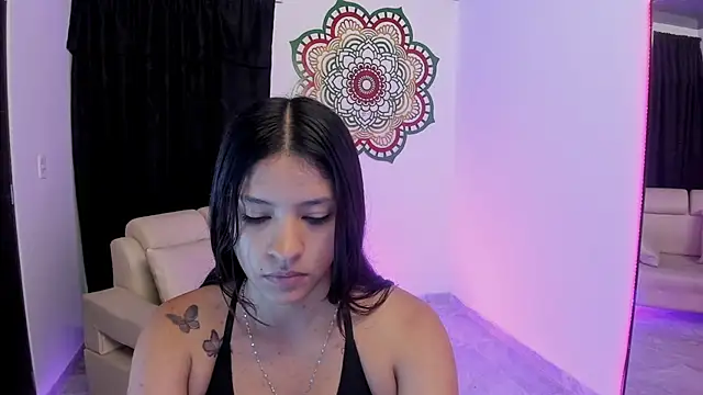 Candy fox 19 online show from March 25, 1:28 pm