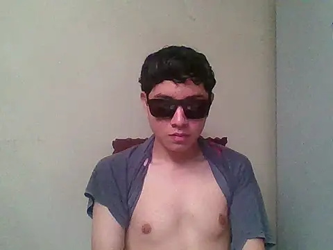 twinkboy593 online show from October 10, 2:38 pm