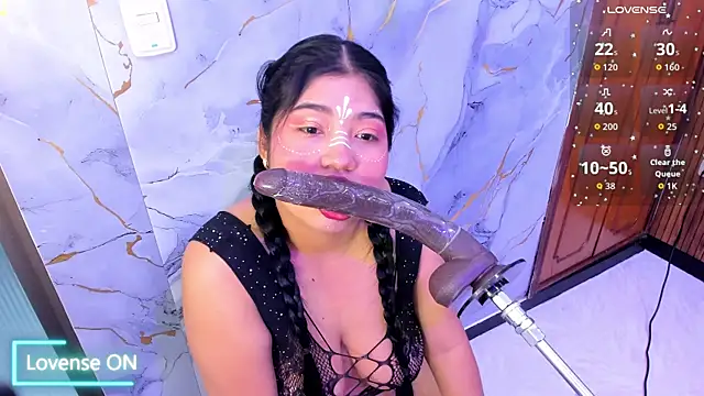 mysticlatina1 online show from January 7, 11:56 am