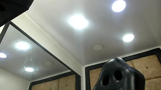 Snapshot of BrindyMichell chatting on September 18, 7:38 pm BrindyMichell online show from September 18, 7:38 pm