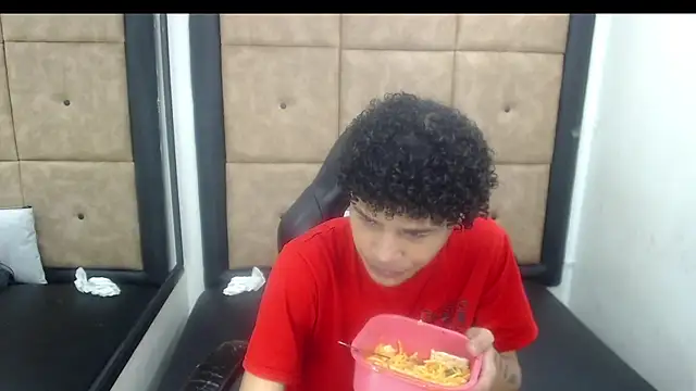 Snapshot of BrindyMichell chatting on September 27, 7:30 pm BrindyMichell online show from September 27, 7:30 pm