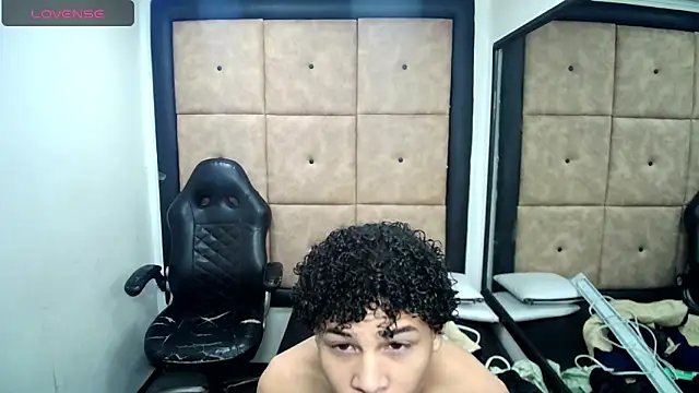 Snapshot of BrindyMichell chatting on October 1, 7:20 pm BrindyMichell online show from October 1, 7:20 pm