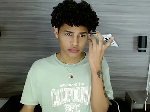 Snapshot of BrindyMichell chatting on October 21, 3:57 pm BrindyMichell online show from October 21, 3:57 pm