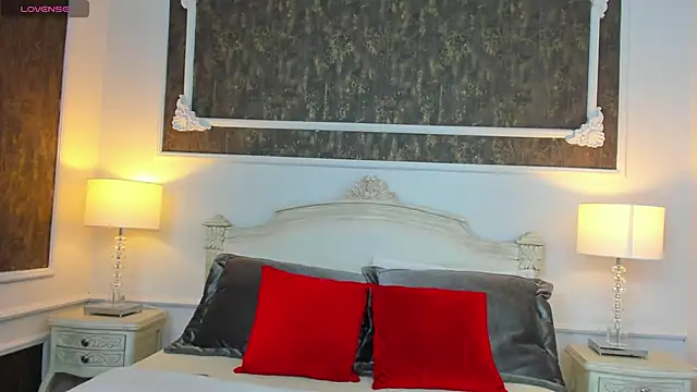 SharonBonet online show from October 11, 11:09 am