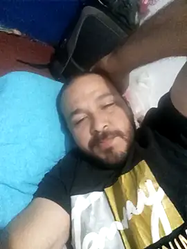 javi-tunene online show from October 1, 11:33 pm