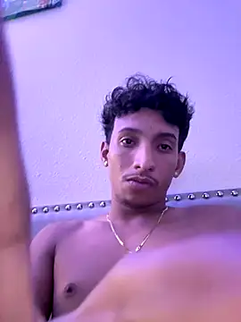 Elnegro2454 online show from September 29, 10:03 pm