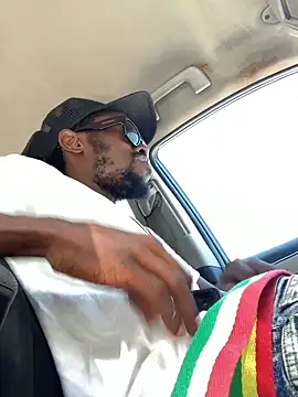 toy-boyluv online show from September 15, 4:51 pm