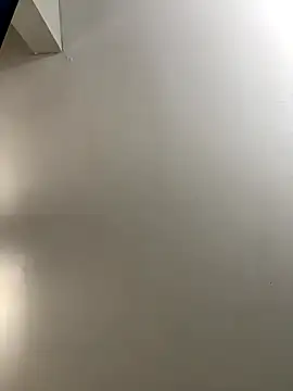 toy-boyluv online show from October 31, 10:00 pm