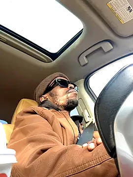 toy-boyluv online show from December 2, 3:18 pm