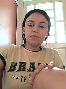 Daniela-rosee online show from July 20, 6:10 pm