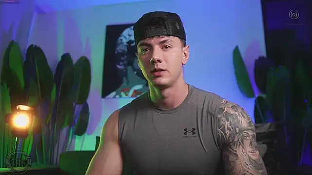 Thomas Falcon online show from December 5, 12:08 am